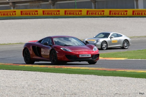 McLaren MP4-12C