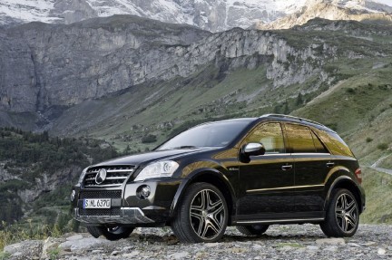 Mercedes-Benz ML 63 AMG Performance Studio