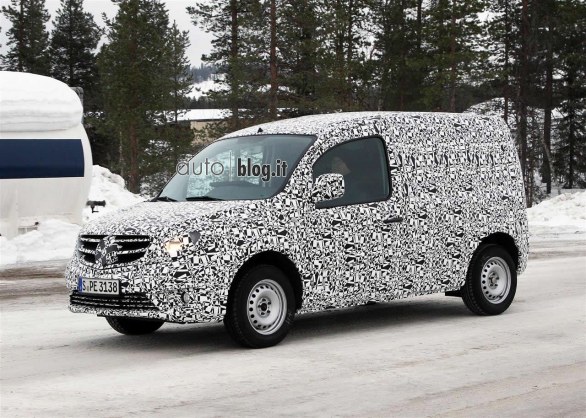 Foto spia della Mercedes Citan