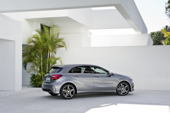 Mercedes Classe A: nuove foto ufficiali