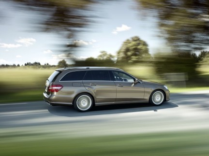 Mercedes Classe E Station Wagon: nuove foto ufficiali e schede tecniche