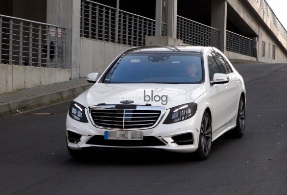 Mercedes Classe S: nuove foto spia da vicino