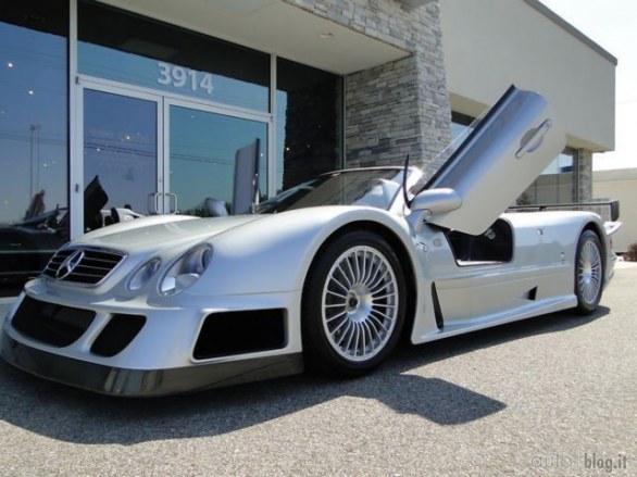 Mercedes CLK GTR Roadster