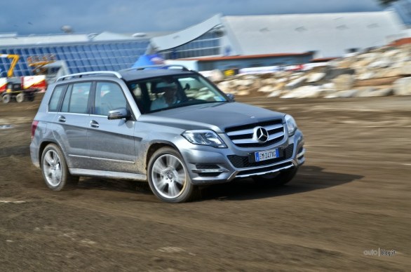 Mercedes GLK MY 2012: il test al 4x4FEST ed alle cave di marmo di Carrara