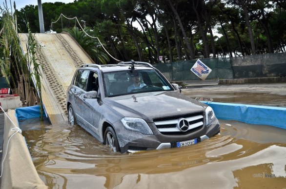 Mercedes GLK MY 2012: il test al 4x4FEST ed alle cave di marmo di Carrara