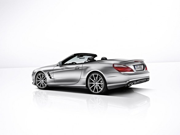 Mercedes SL 63 AMG: nuove foto ufficiali per la r231