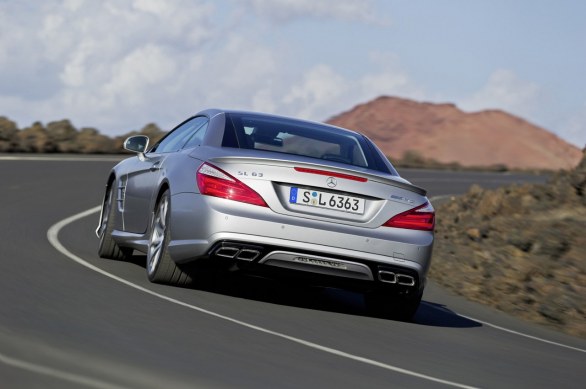 Mercedes SL 63 AMG: nuove foto ufficiali per la r231