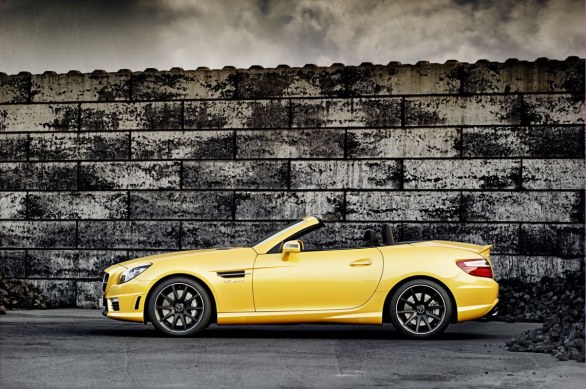 Mercedes SLK 55 AMG Streetfighter yellow