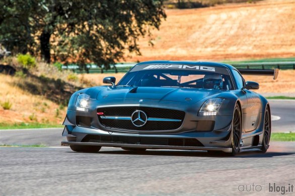 Mercedes SLS AMG GT3 \