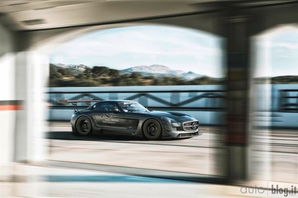 Mercedes SLS AMG GT3 \