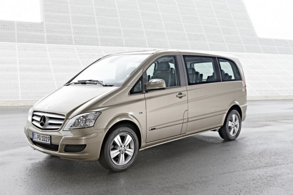 Mercedes Viano 2011