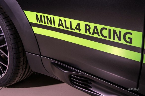 MINI John Cooper Works Countryman ALL4 Dakar