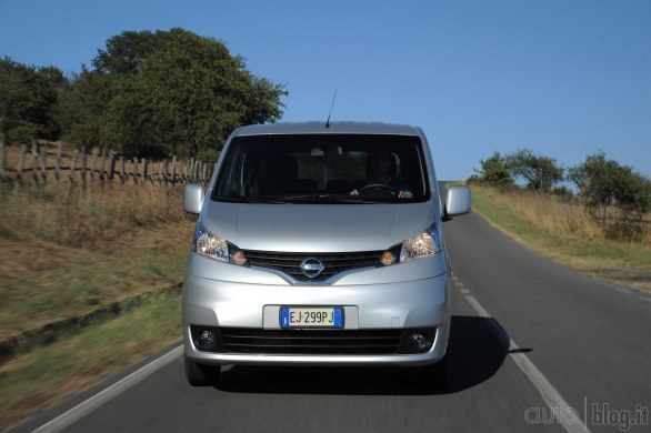 Nissan Evalia: la nostra prova su strada