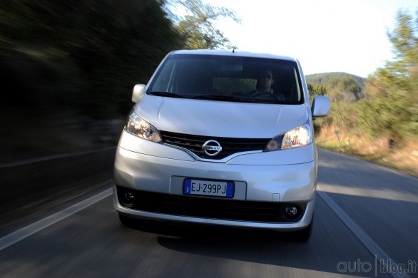 Nissan Evalia: la nostra prova su strada