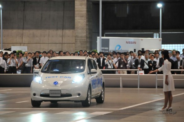 Nissan Leaf NSC-2015: l\\'autonomous car di Nissan