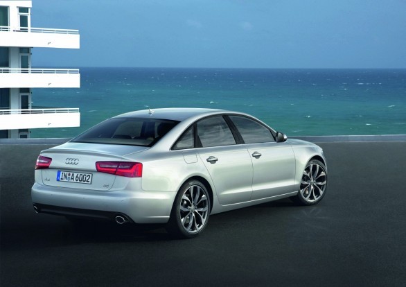 Nuova Audi A6: foto ufficiali