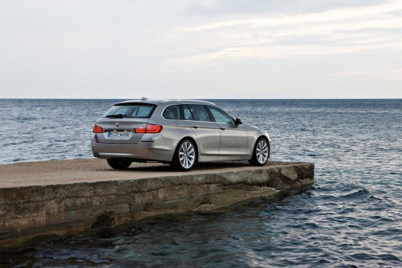 nuova Bmw Serie 5 Touring - immagini ufficiali