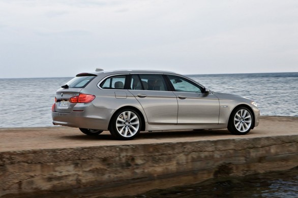 nuova Bmw Serie 5 Touring - immagini ufficiali