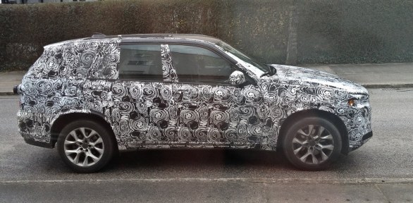 Nuova BMW X5: le foto spia di un nostro lettore