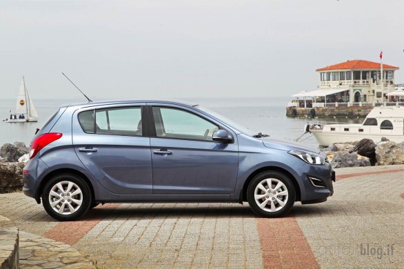 Nuova Hyundai i20 2012