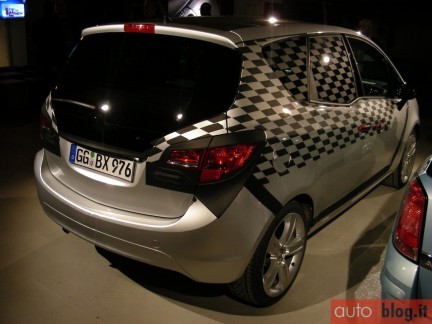 Nuova Opel Meriva: foto e dettagli in anteprima da Russelsheim