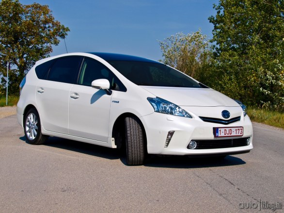 Nuova Toyota Prius+: l\\'MPV ibrido della famiglia Prius