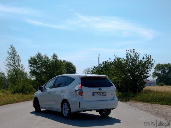 Nuova Toyota Prius+: l\\'MPV ibrido della famiglia Prius