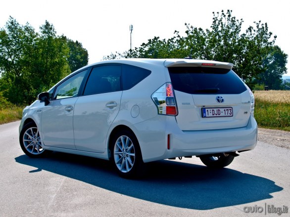 Nuova Toyota Prius+: l\\'MPV ibrido della famiglia Prius