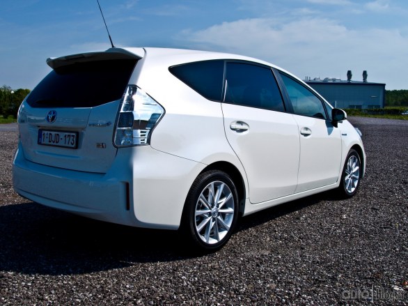 Nuova Toyota Prius+: l\\'MPV ibrido della famiglia Prius