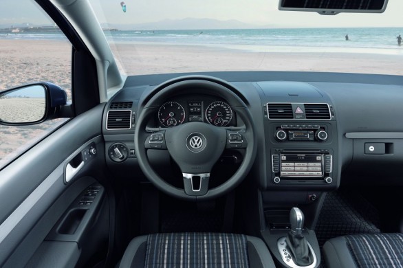 Nuova Volkswagen CrossTouran