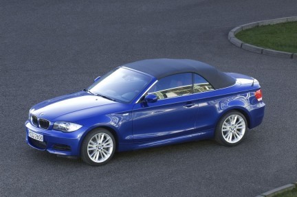 Nuove BMW 135i Coupé e Cabrio