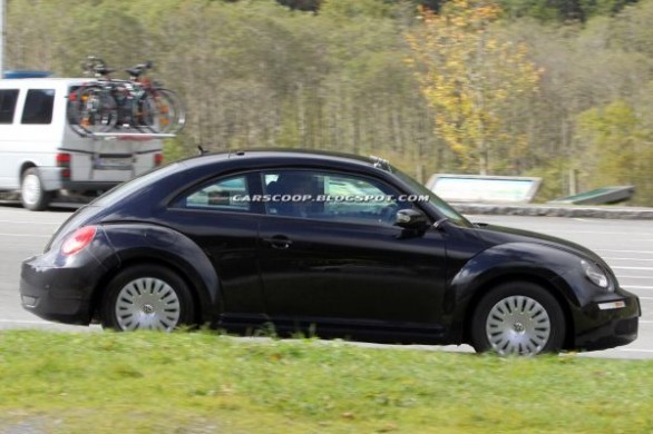 Nuove foto spia Volkswagen Beetle