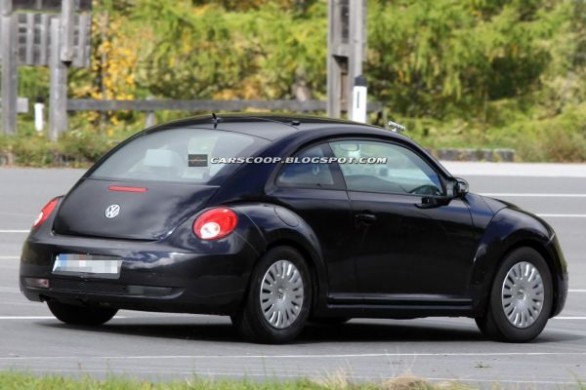 Nuove foto spia Volkswagen Beetle