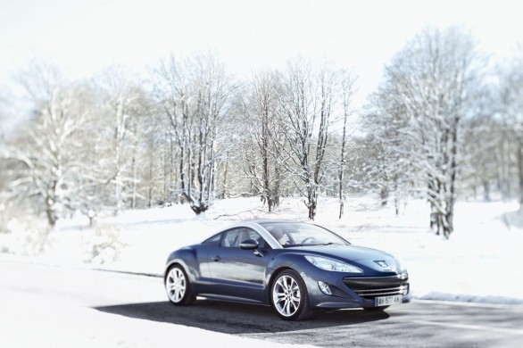 Nuove immagini ufficiali Peugeot RCZ