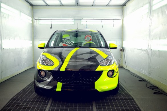 Guarda la fotogallery dell'Opel Adam by Valentino Rossi