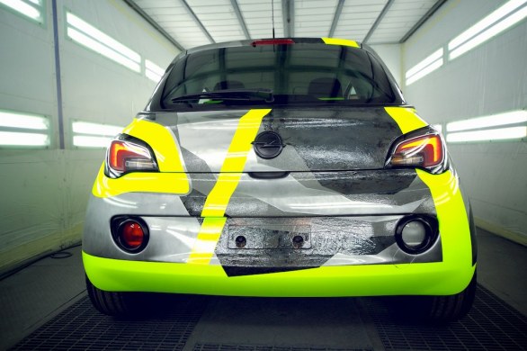 Guarda la fotogallery dell'Opel Adam by Valentino Rossi