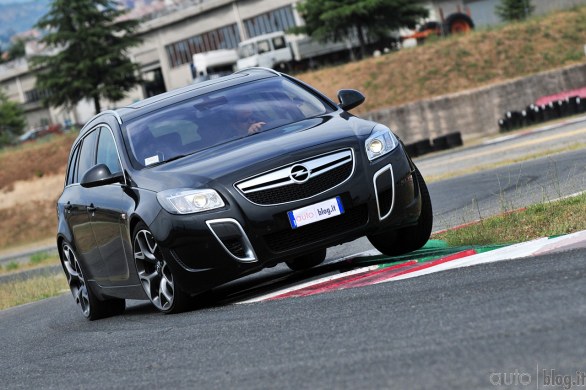 Opel Insigna OPC 2011