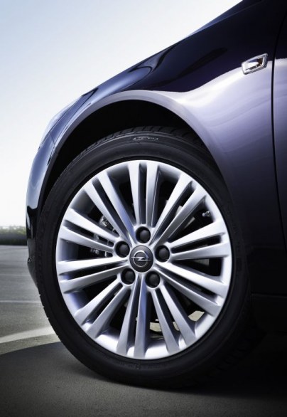 Opel Insignia Model Year 2012