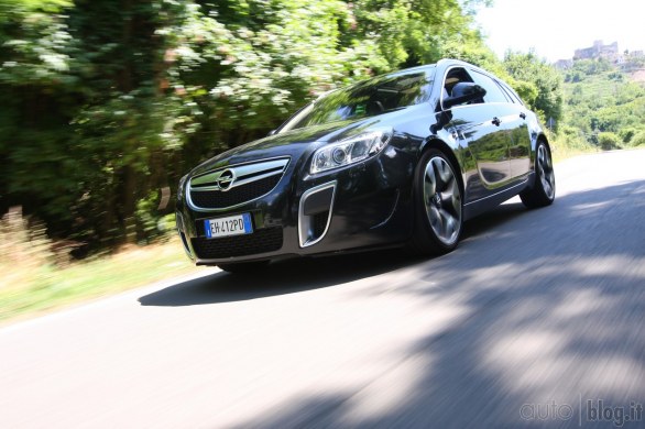 Opel Insignia Sports Tourer OPC: il test di Autoblog