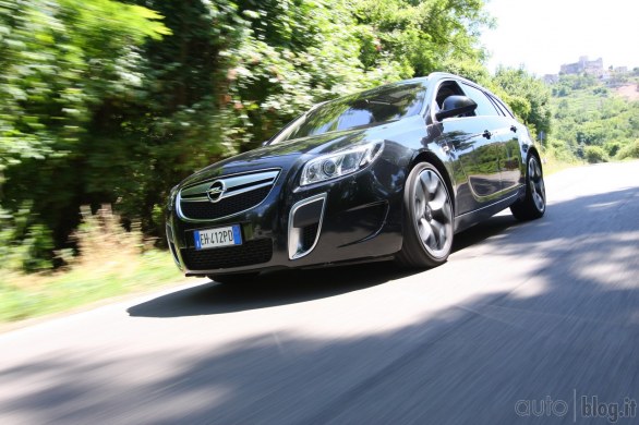 Opel Insignia Sports Tourer OPC: il test di Autoblog