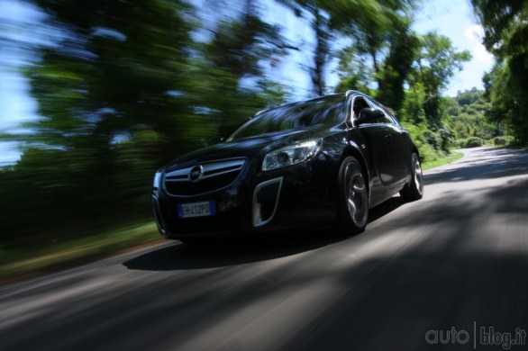 Opel Insignia Sports Tourer OPC: il test di Autoblog