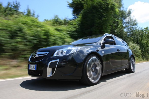 Opel Insignia Sports Tourer OPC: il test di Autoblog