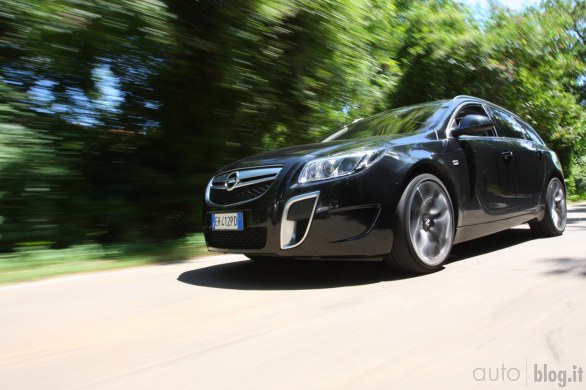 Opel Insignia Sports Tourer OPC: il test di Autoblog