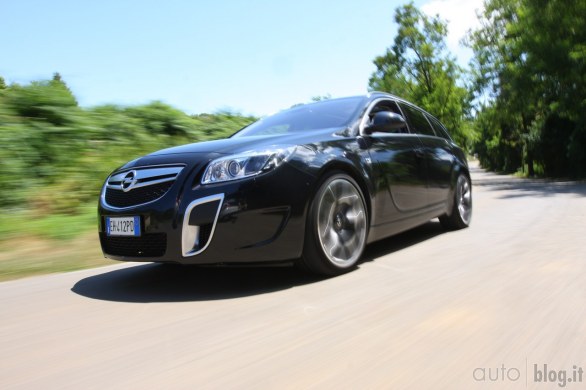 Opel Insignia Sports Tourer OPC: il test di Autoblog