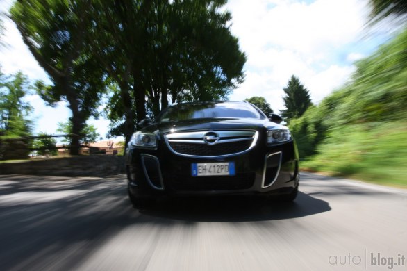 Opel Insignia Sports Tourer OPC: il test di Autoblog