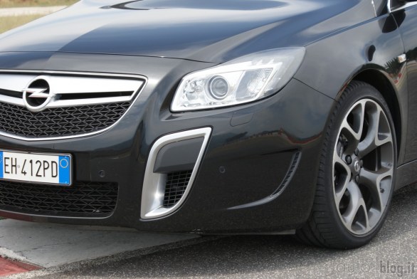 Opel Insignia Sports Tourer OPC: il test di Autoblog