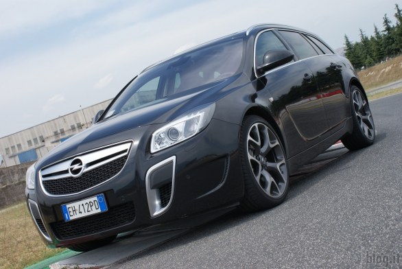 Opel Insignia Sports Tourer OPC: il test di Autoblog