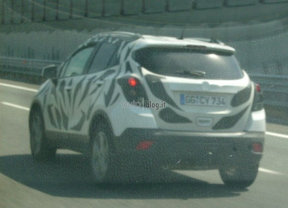 Opel Mokka, prime foto su strada di un nostro lettore