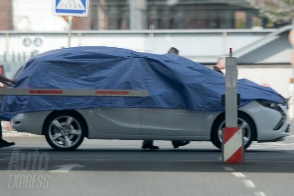 Opel Zafira 2010 - foto spia