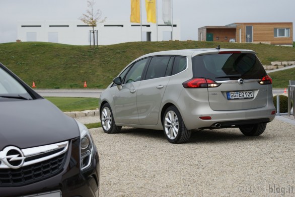 Opel Zafira Tourer: la nostra prova su strada